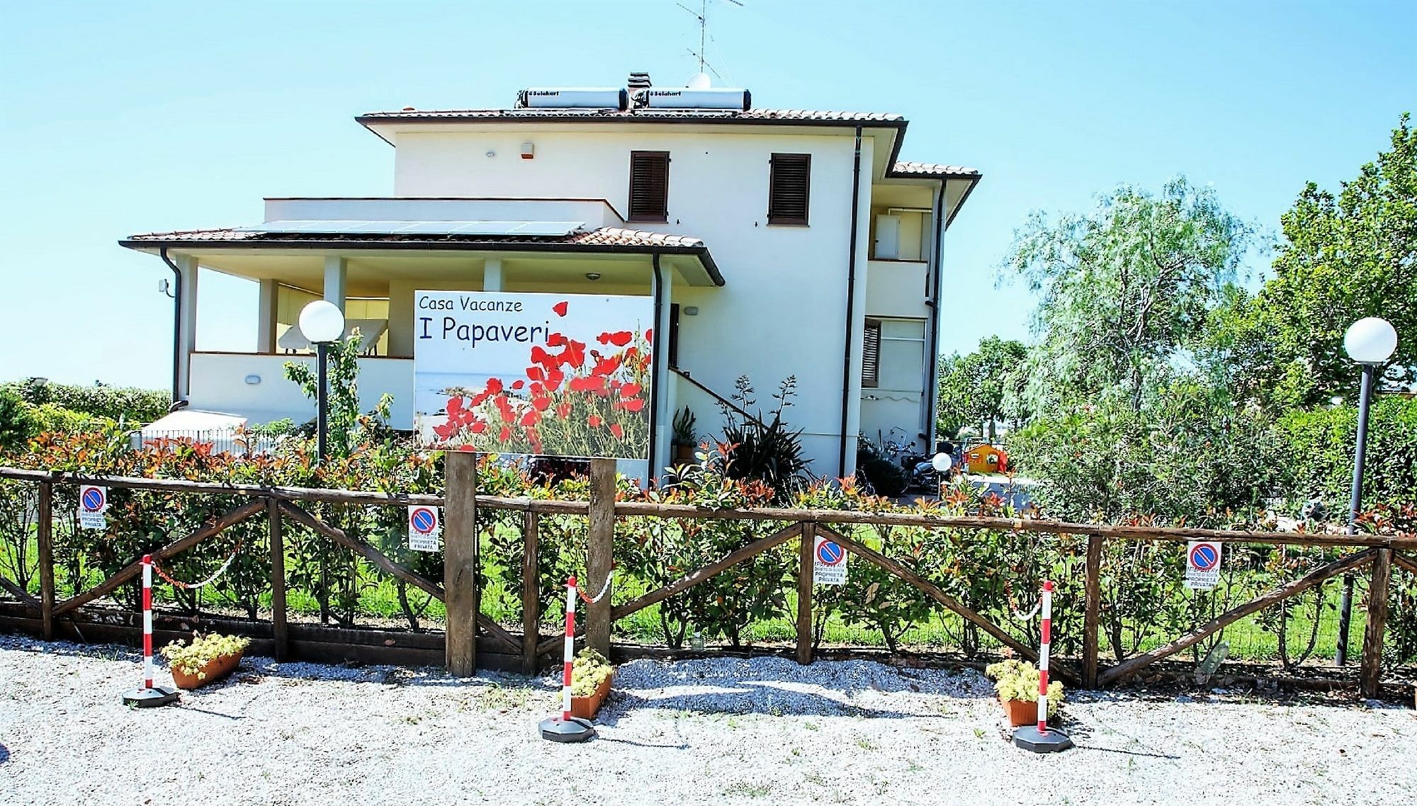 I Papaveri Apartments Σαν Βιντσέντσο Εξωτερικό φωτογραφία